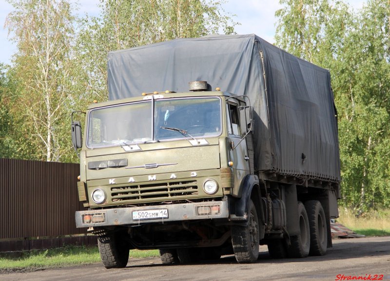 КАМАЗ 5320 военный бортовой