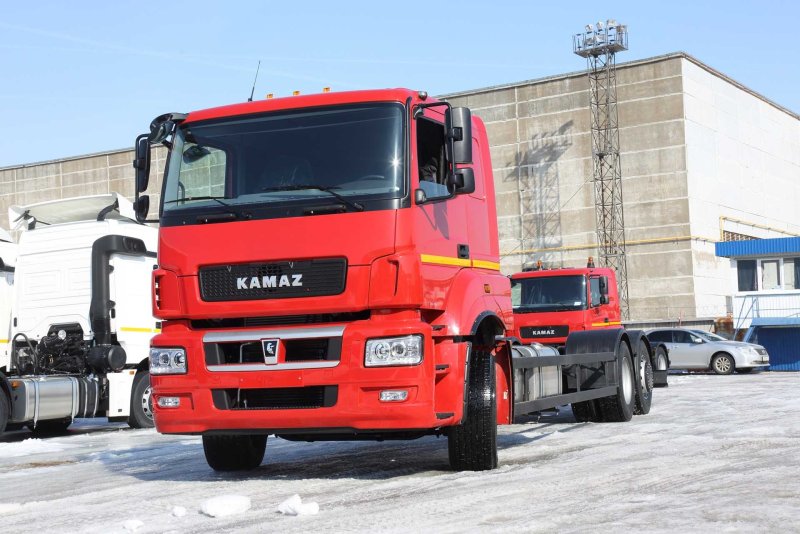КАМАЗ 65208 тент