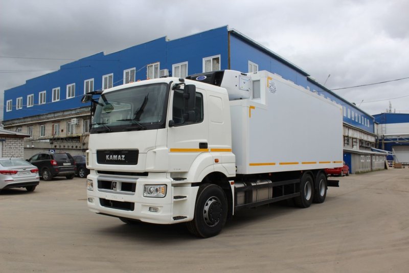 Новый КАМАЗ 65207