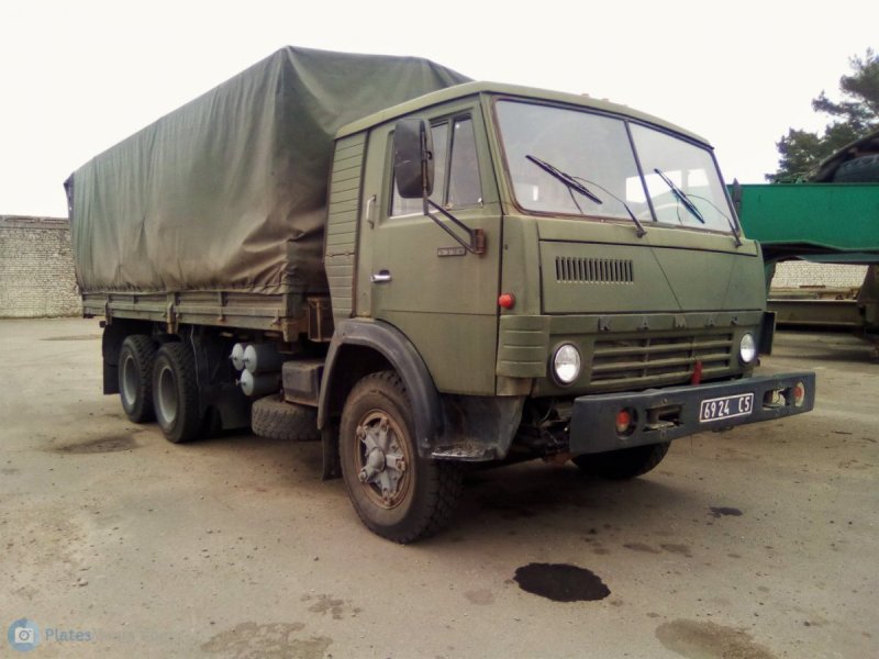 КАМАЗ 53212 тентованный военный