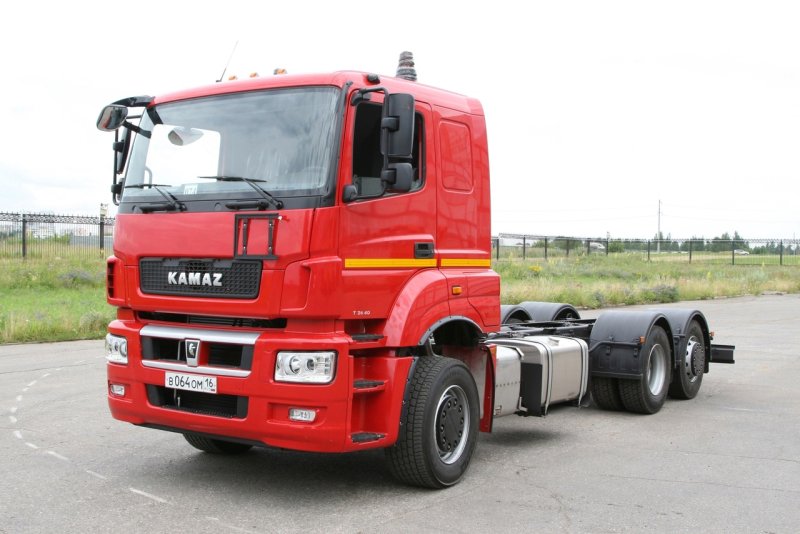 Шасси КАМАЗ 65208