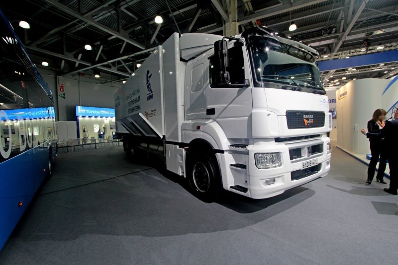 Шасси КАМАЗ 65208