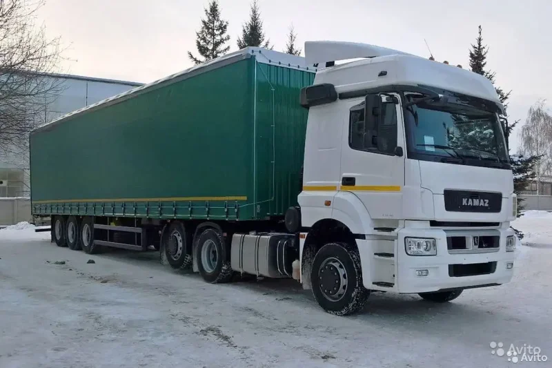 Фура КАМАЗ тент 20т