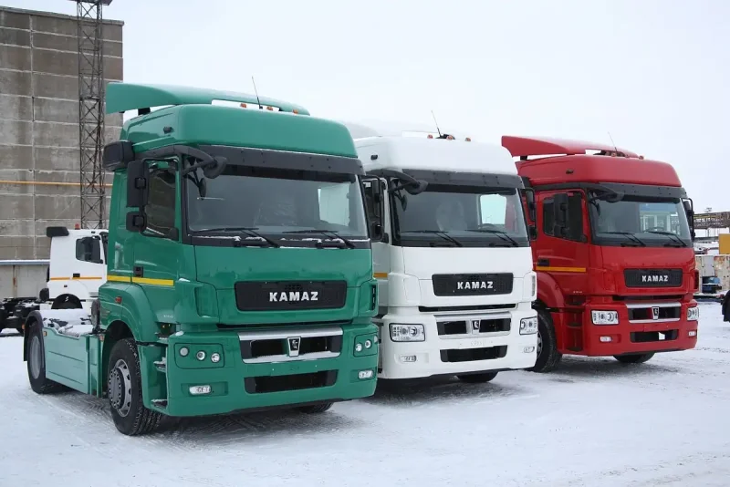 Новый КАМАЗ 6490