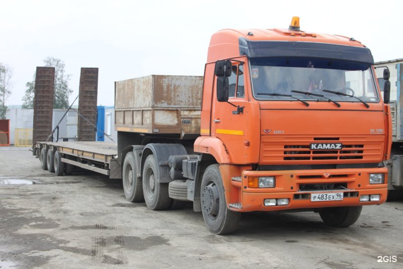 КАМАЗ 6460 С тралом