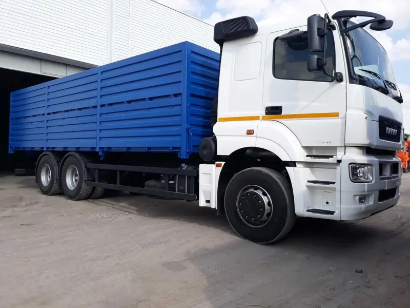 Новый КАМАЗ зерновоз 65207