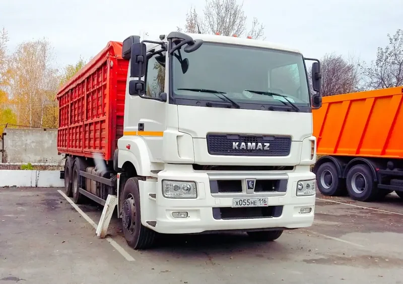 КАМАЗ 65207 самосвал сельхозник