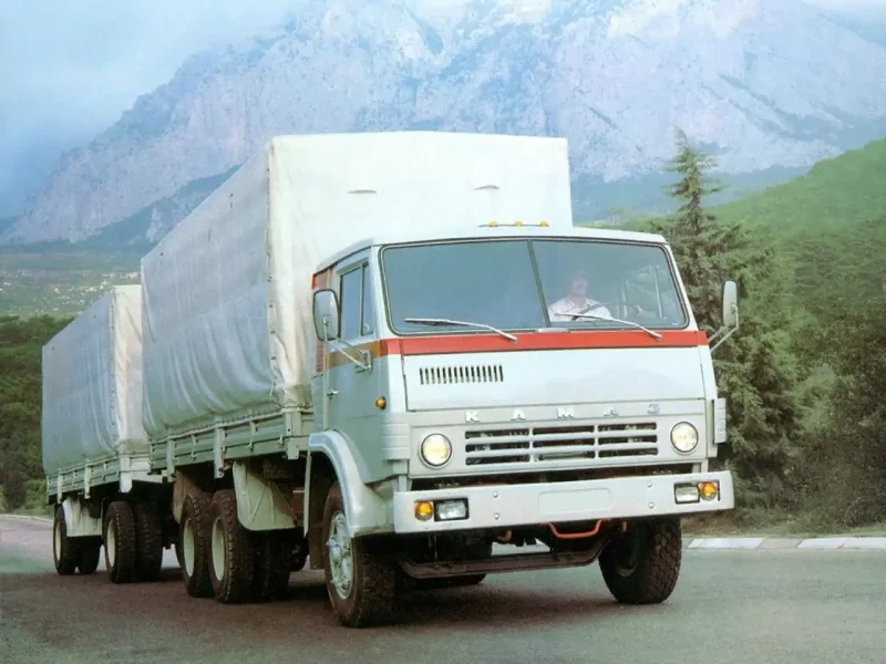 КАМАЗ грузовой 53212