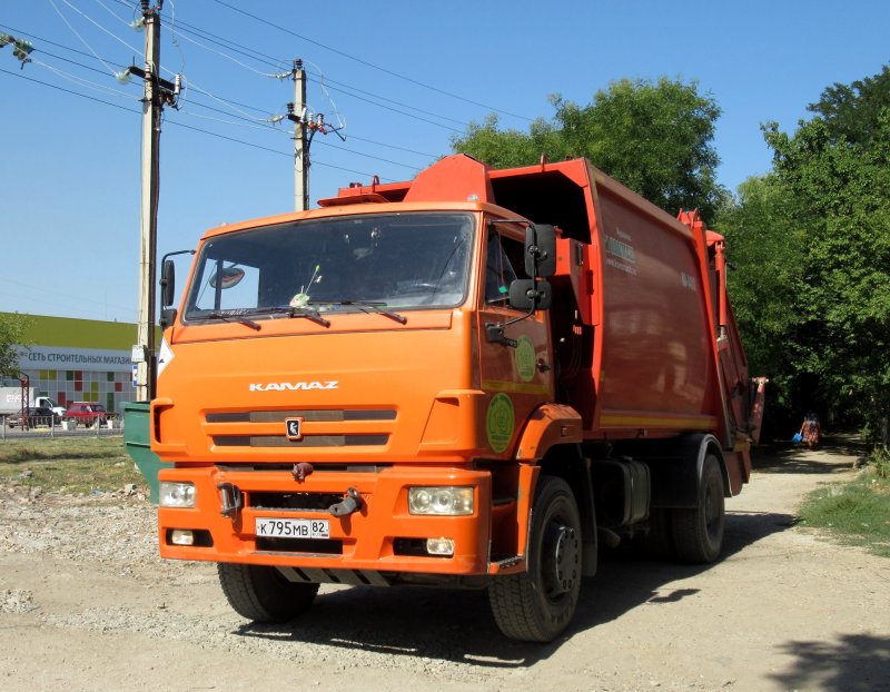 Тягач бортовой КАМАЗ 5360