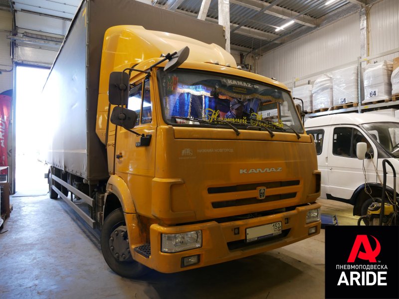 КАМАЗ 4308 салон кабины