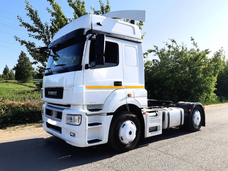 КАМАЗ 5490 s5 черный