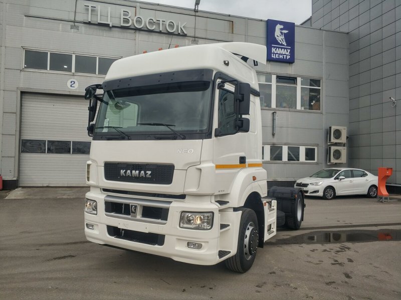 Новый КАМАЗ 5490