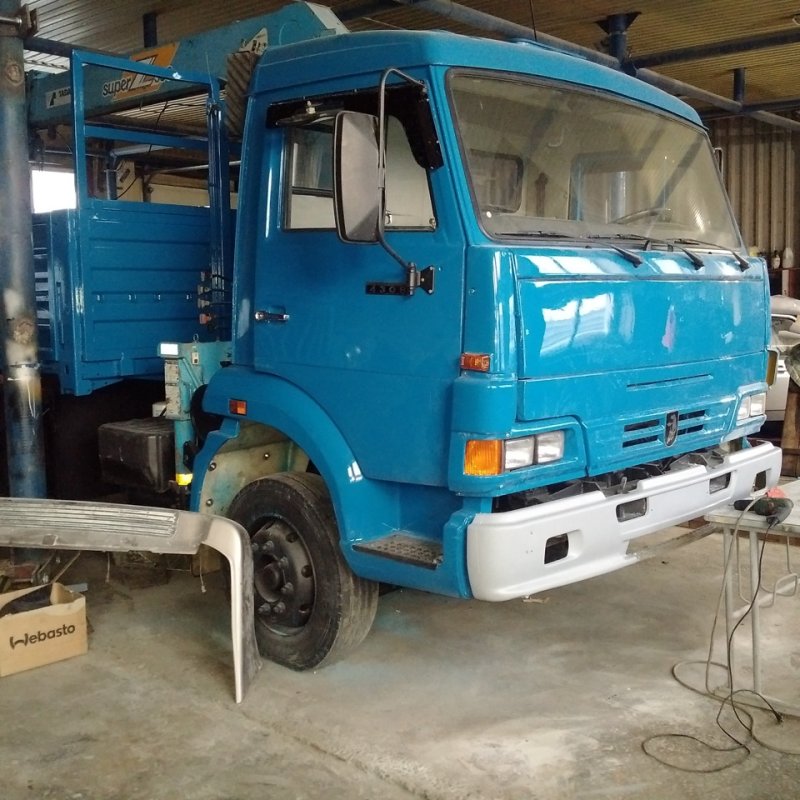 КАМАЗ 4308 желтый