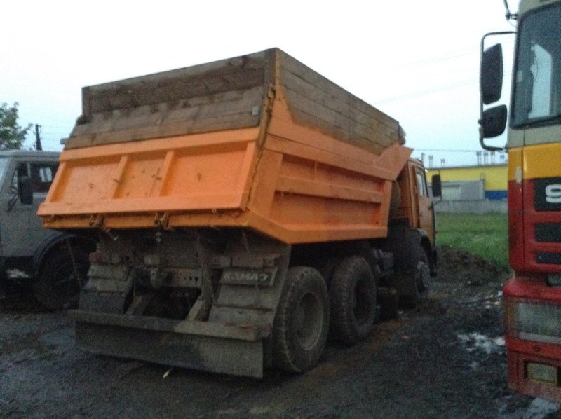 КАМАЗ 5511 бортовой