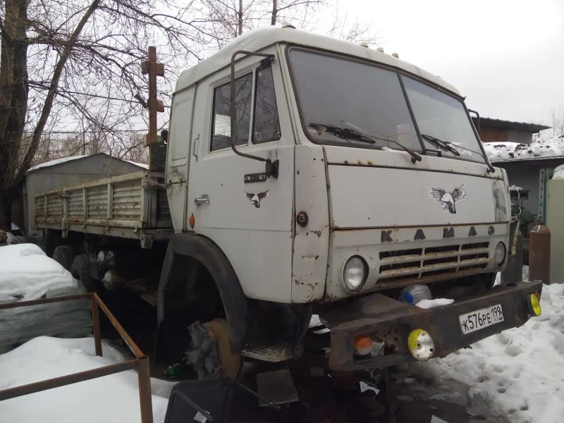КАМАЗ тягач 2000 год