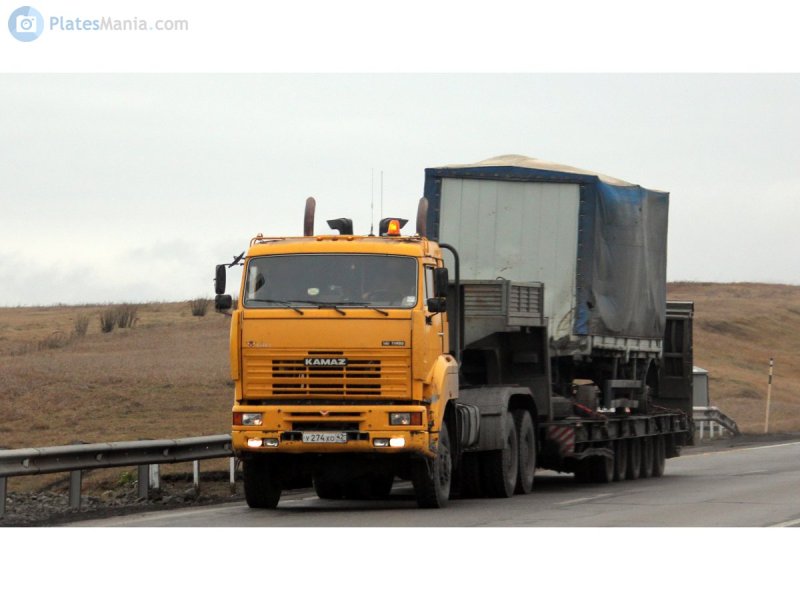 КАМАЗ 65228 8х8