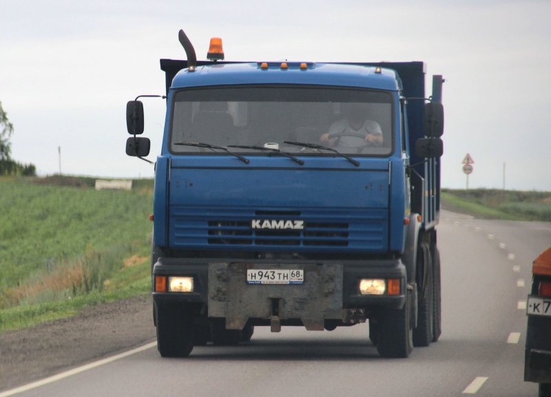 Грузовик КАМАЗ 5460