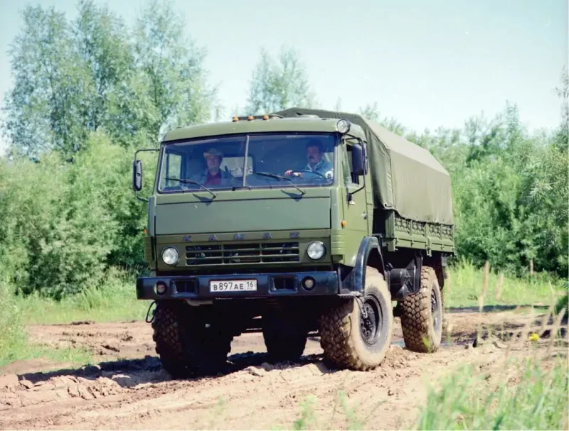 КАМАЗ 4326 бортовой