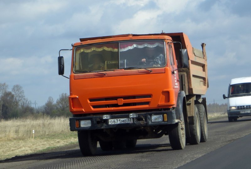 КАМАЗ 431140