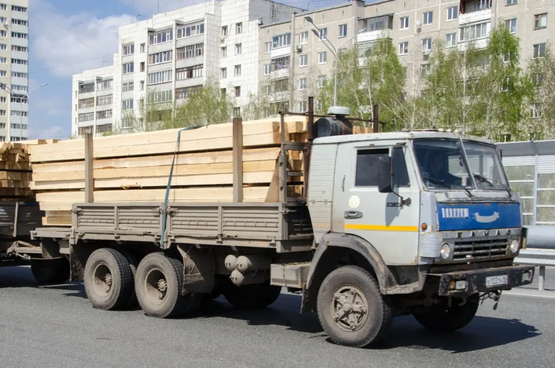 КАМАЗ 53212 фургон с прицепом