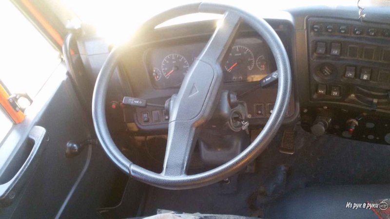 КАМАЗ 5320 кабина изнутри