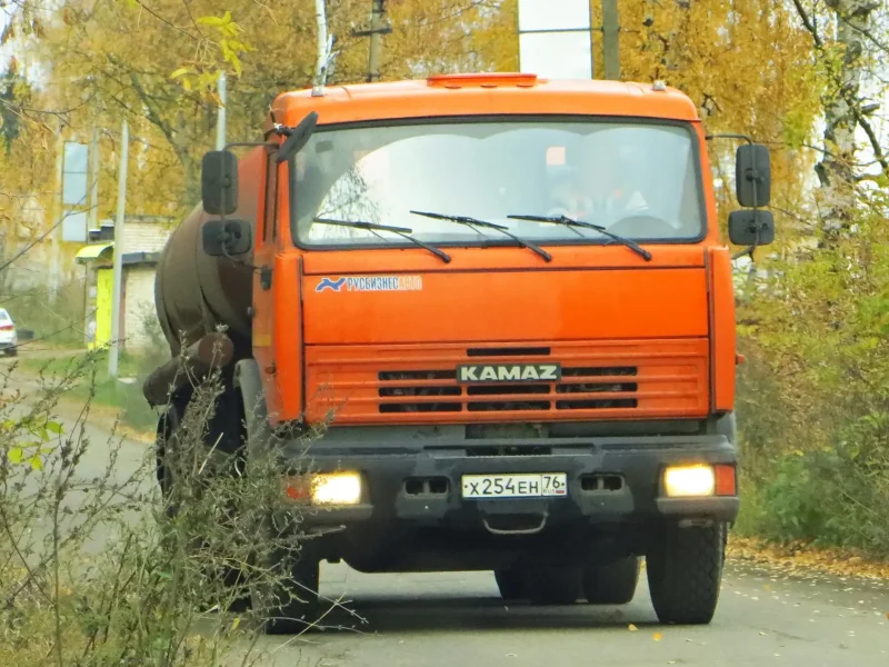 КАМАЗ 65115 581123