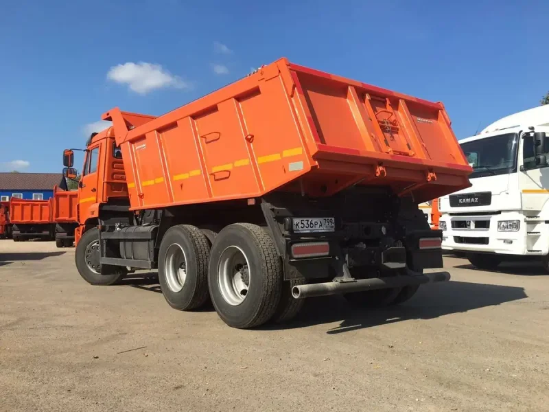 Грузовик КАМАЗ 65115