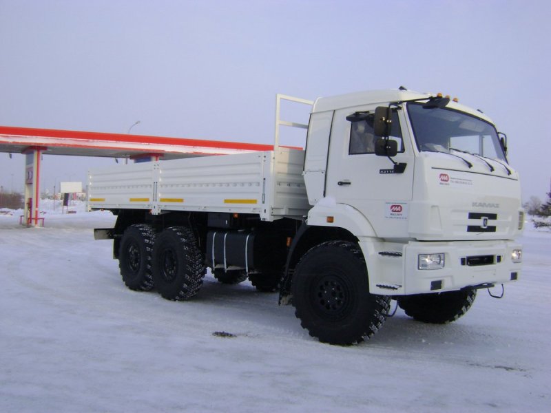 КАМАЗ-43118 6х6