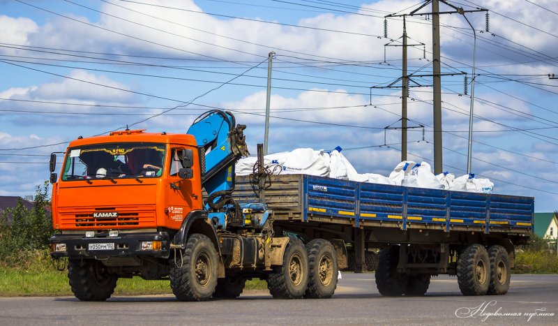 КАМАЗ 43118 С тралом