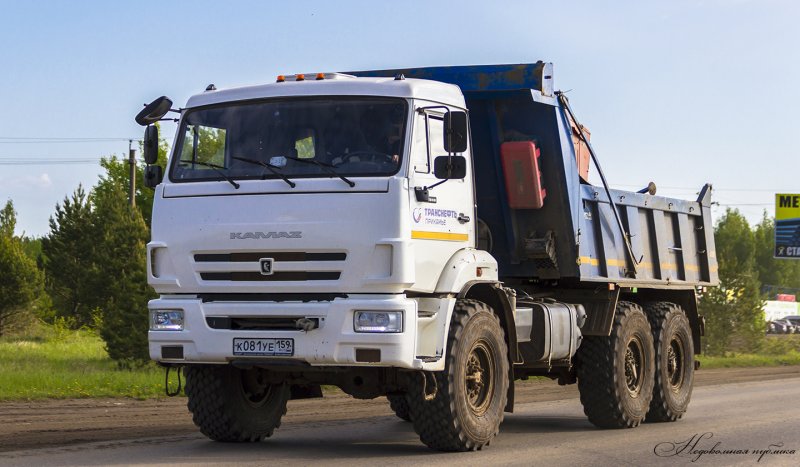 КАМАЗ 43118 8х8