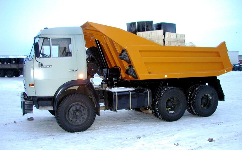 КАМАЗ 55111 самосвал