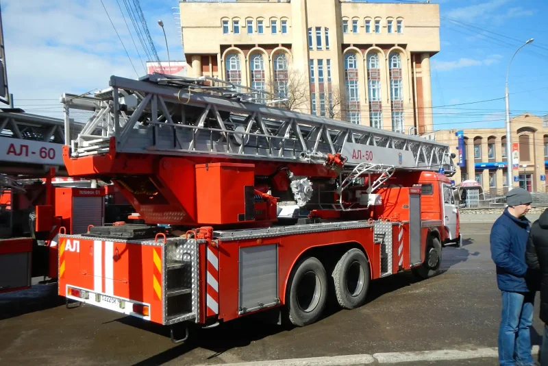КАМАЗ ал 32 автолестница