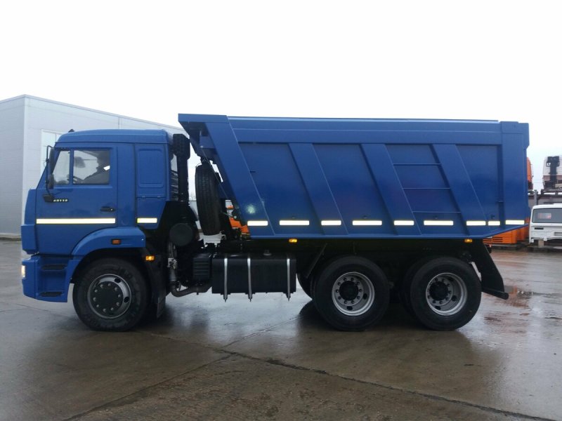 КАМАЗ 55111 самосвал со спалкой