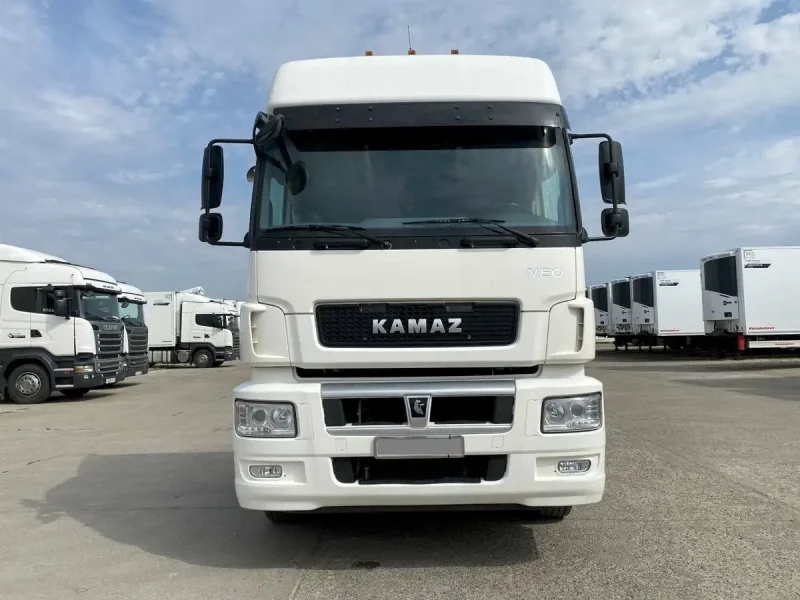 КАМАЗ 5490 цементовоз