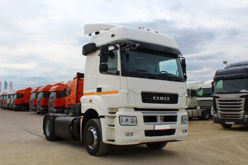 KAMAZ-5490-87 (s5)