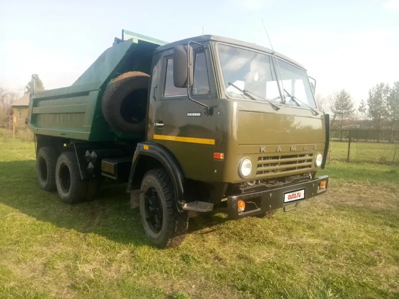 КАМАЗ 5511 зеленый самосвал