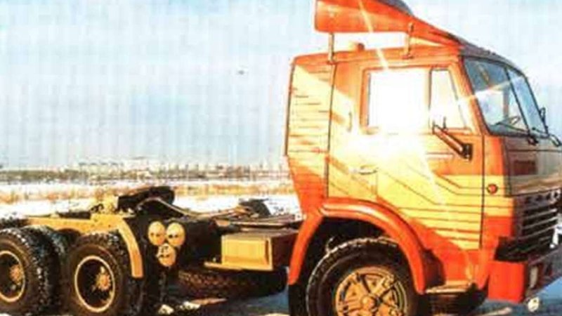 КАМАЗ 54112 седельный