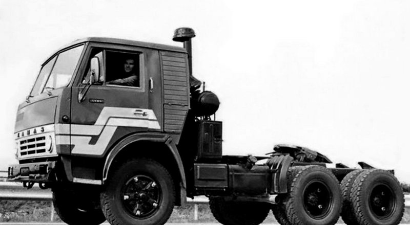 КАМАЗ 54112 седельный
