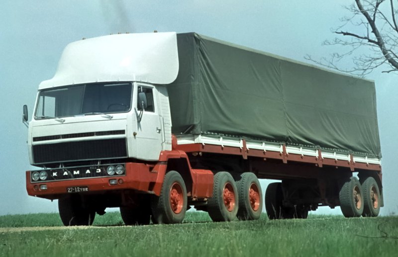 КАМАЗ 6410