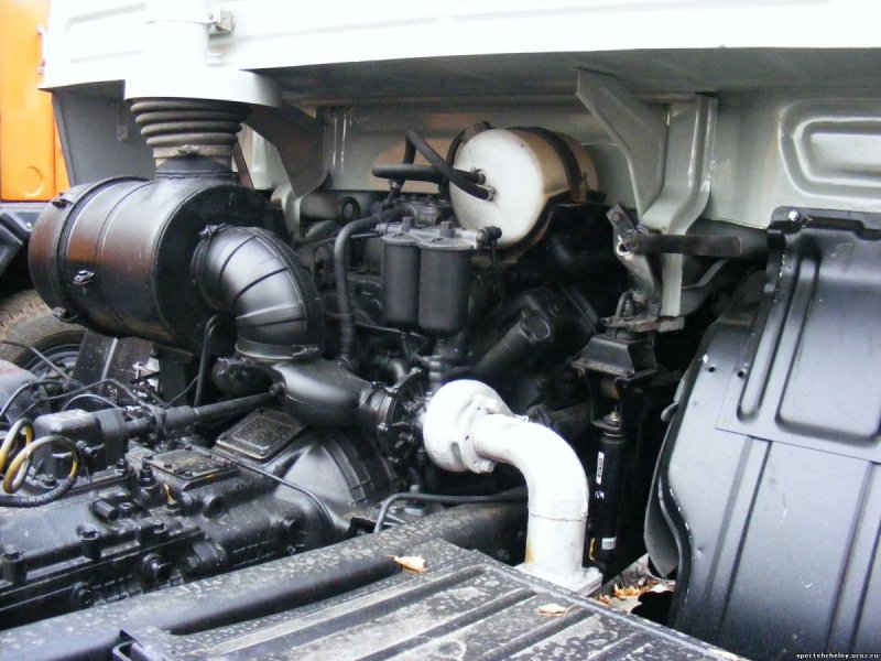 КАМАЗ 54115 мотор