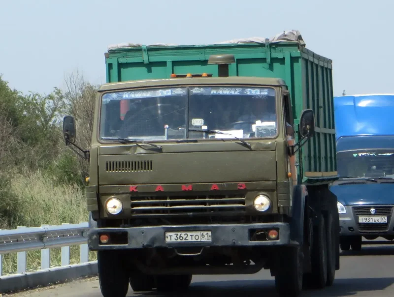 КАМАЗ 61