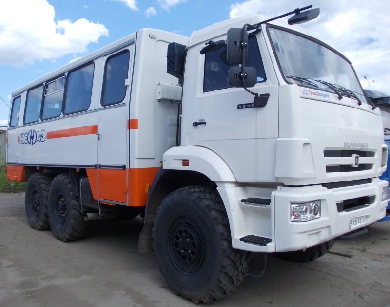 Урал next (вахтовый автобус) 32552-5020-73 4x4