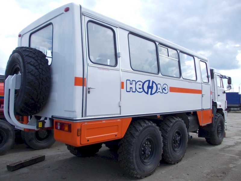 КАМАЗ 43118 тягач вахтовка