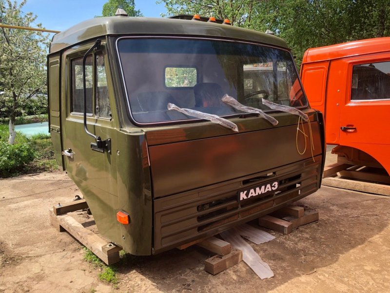 КАМАЗ 5350 снизу