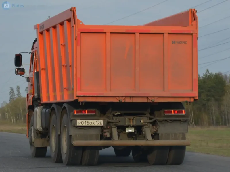 КАМАЗ сзади