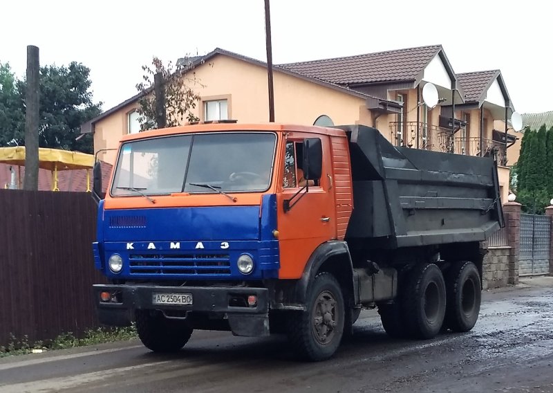 КАМАЗ 54111