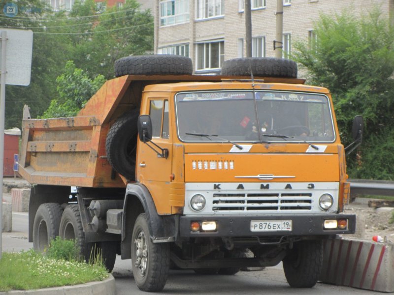 КАМАЗ 55111