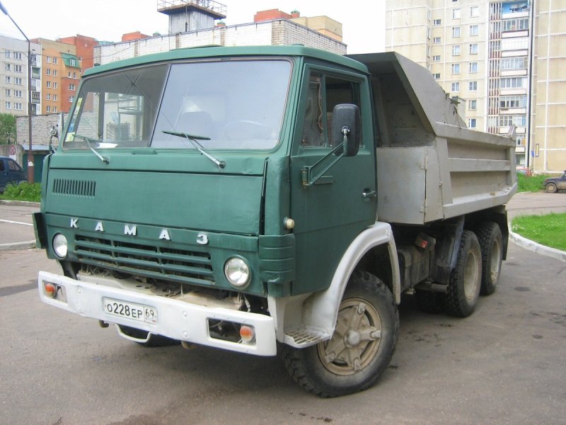 КАМАЗ 55111 тягач