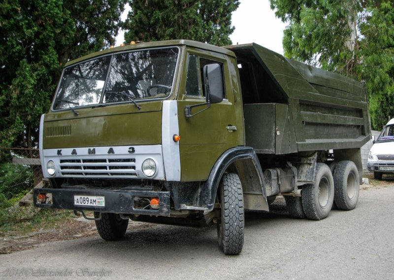 Автомобиль КАМАЗ 55111