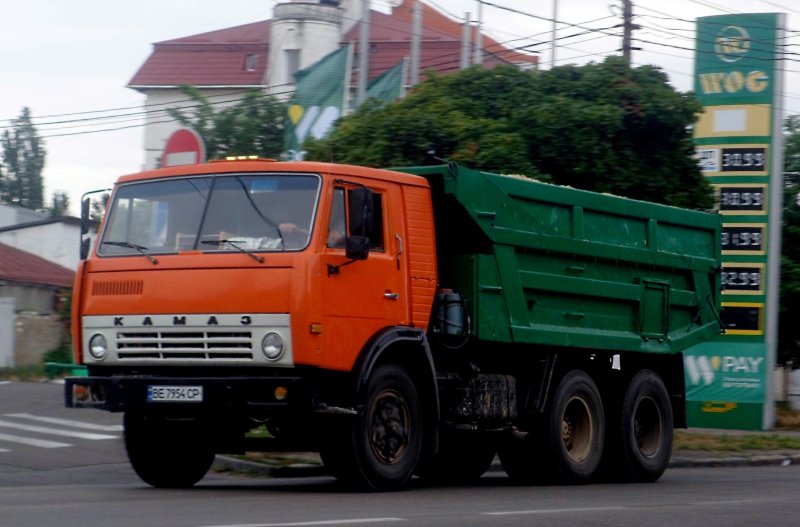 КАМАЗ 55511